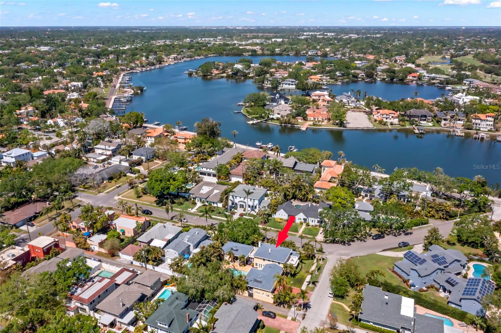 556 21ST AVE NE, ST PETERSBURG, FL, 33704