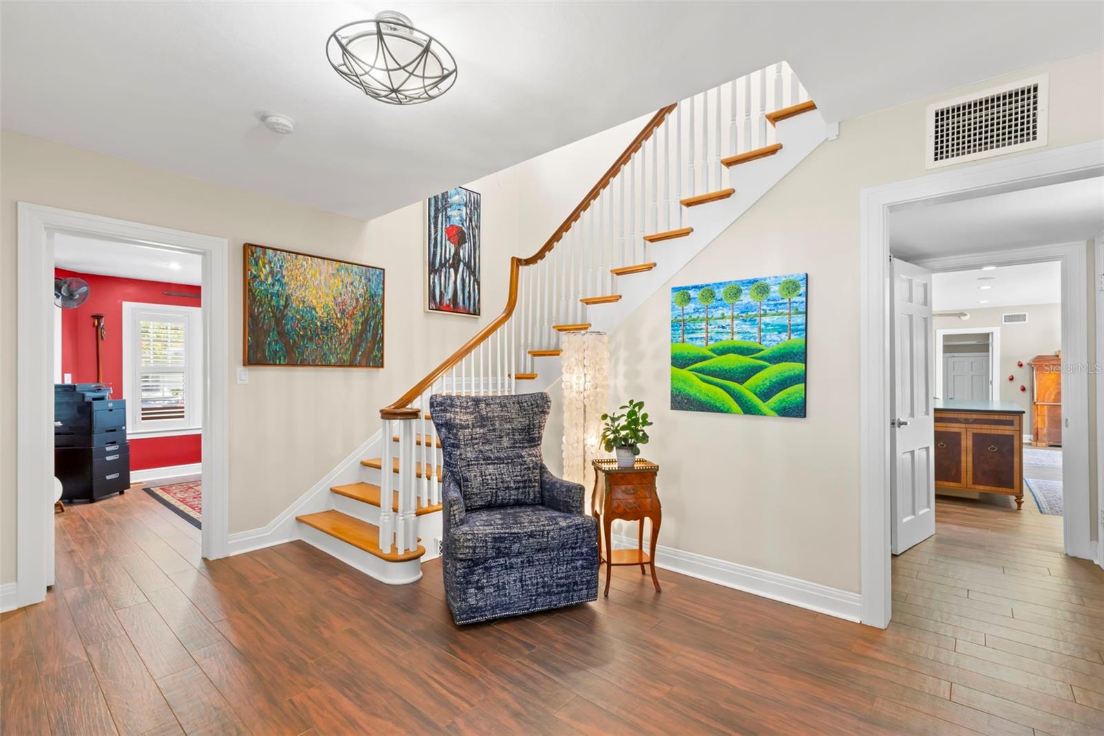 556 21ST AVE NE, ST PETERSBURG, FL, 33704