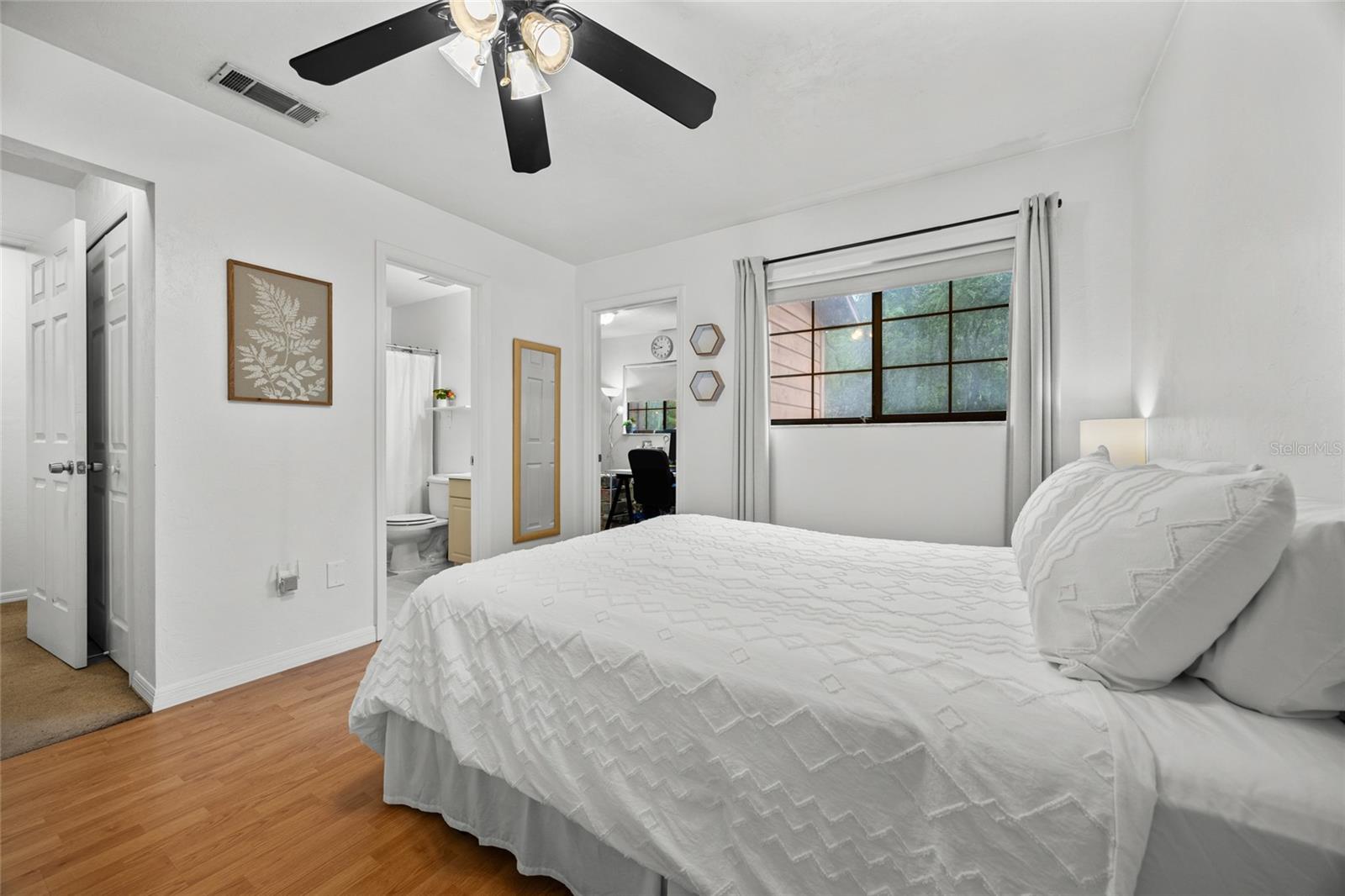 5733 SW 10TH PL, GAINESVILLE, FL, 32607