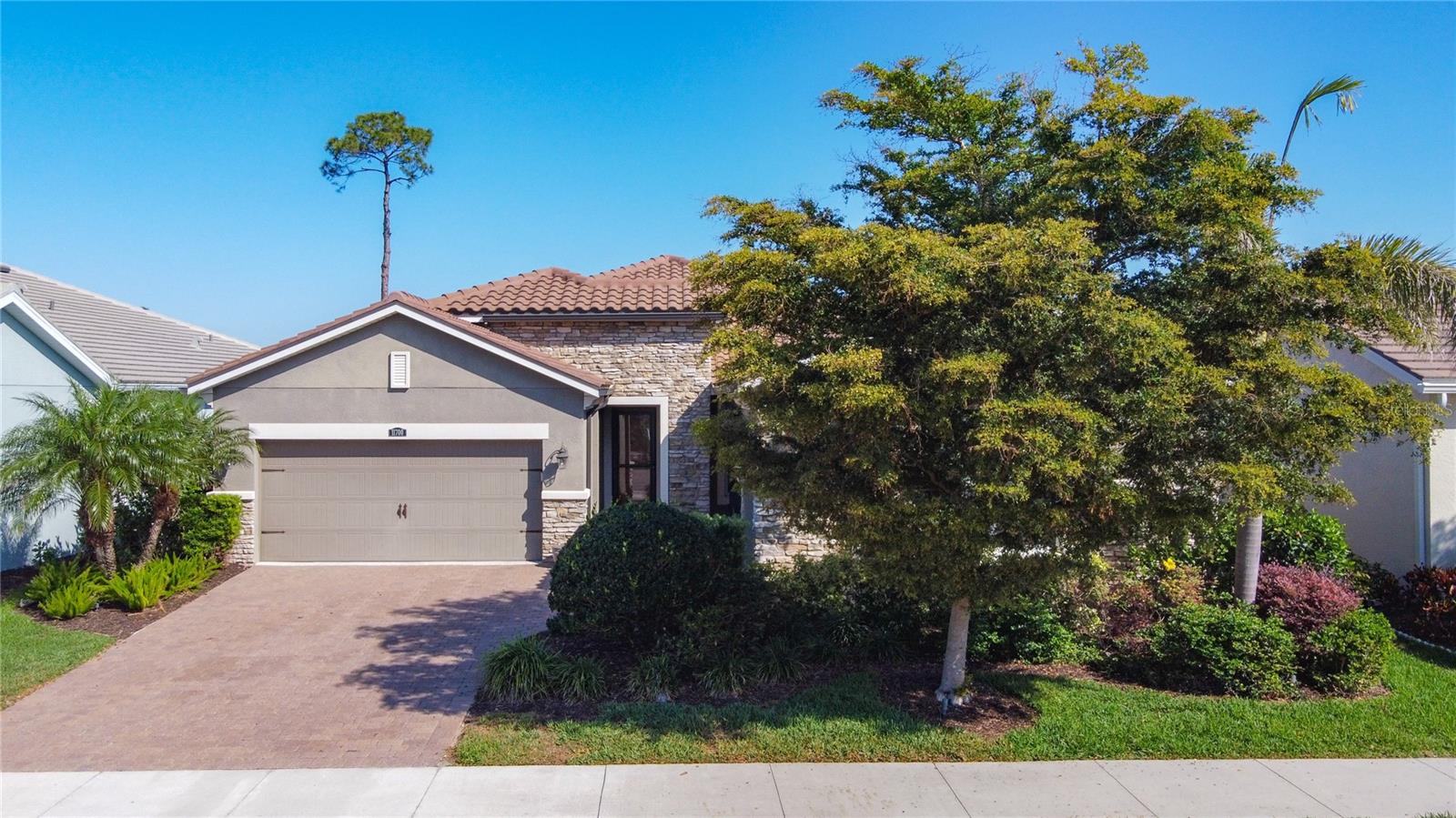 11700 TAPESTRY LN, VENICE, FL, 34293
