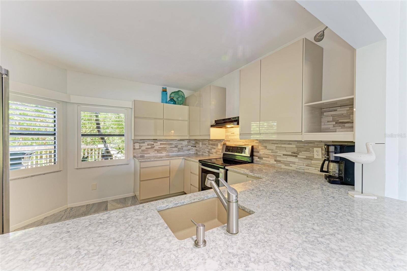 5395 LAKE ARROWHEAD TRL #24, SARASOTA, FL, 34231