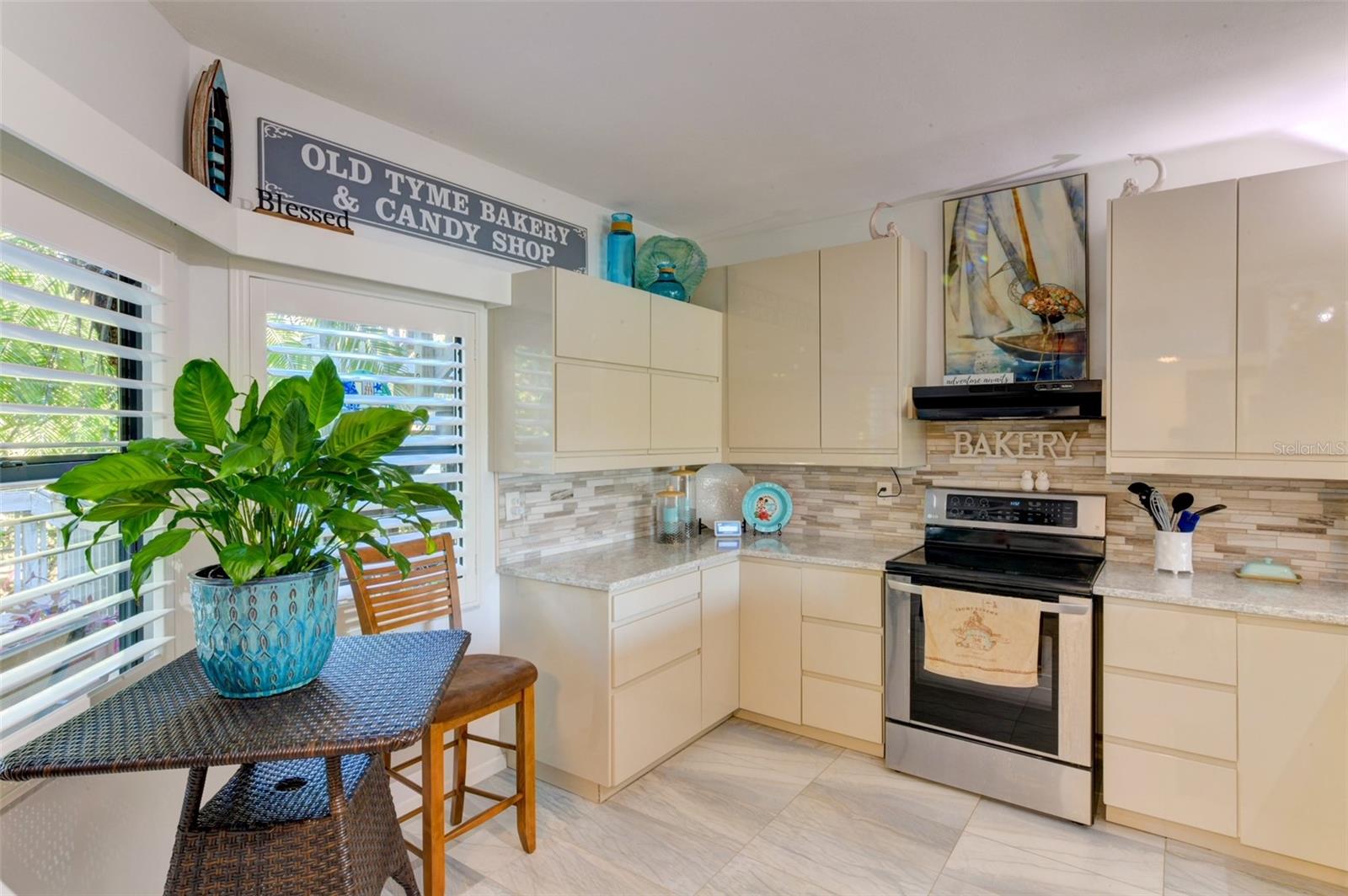 5395 LAKE ARROWHEAD TRL #24, SARASOTA, FL, 34231