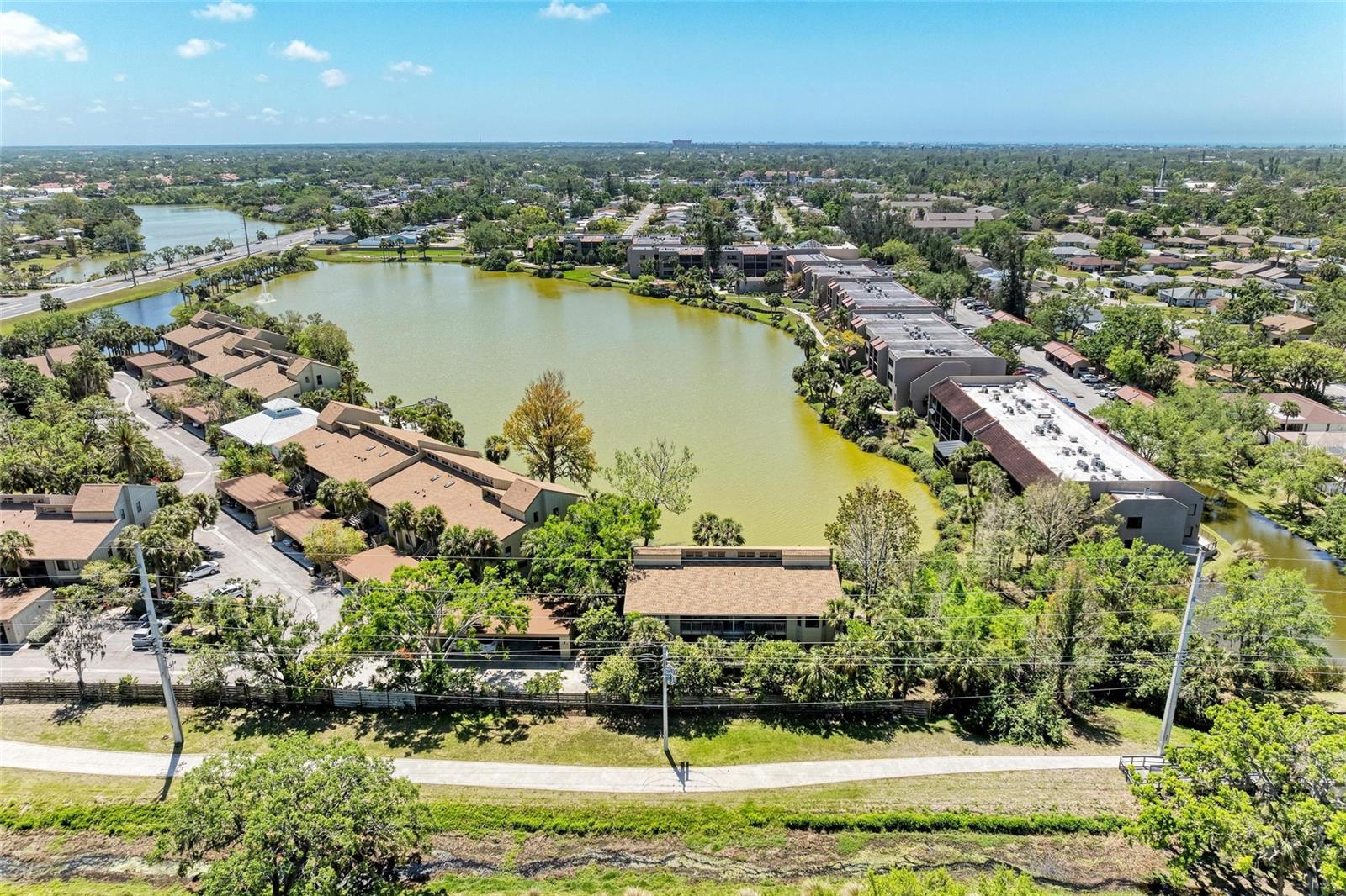 5395 LAKE ARROWHEAD TRL #24, SARASOTA, FL, 34231