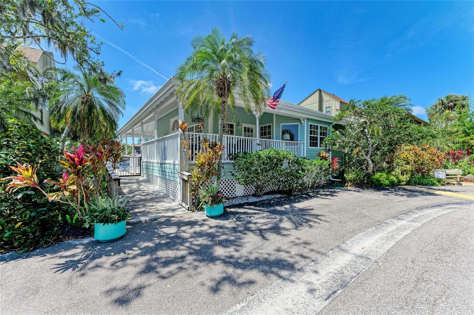 5395 LAKE ARROWHEAD TRL #24, SARASOTA, FL, 34231