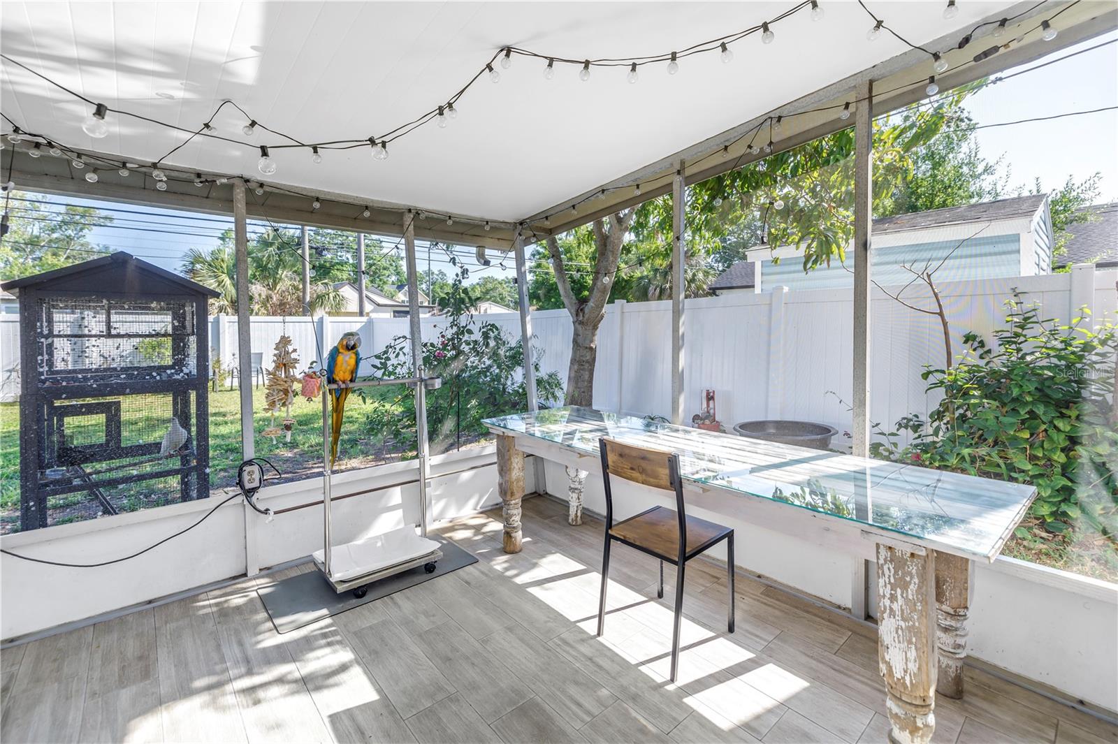 633 47TH AVE N, ST PETERSBURG, FL, 33703