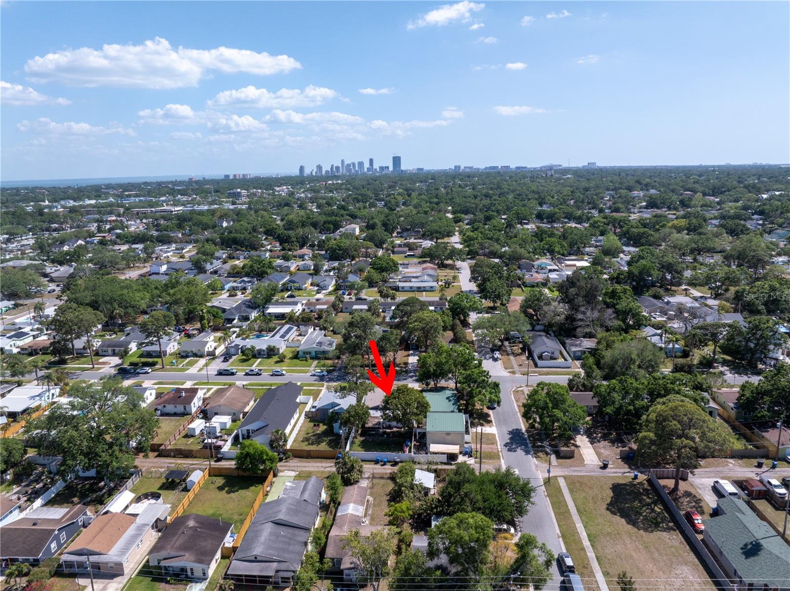 633 47TH AVE N, ST PETERSBURG, FL, 33703