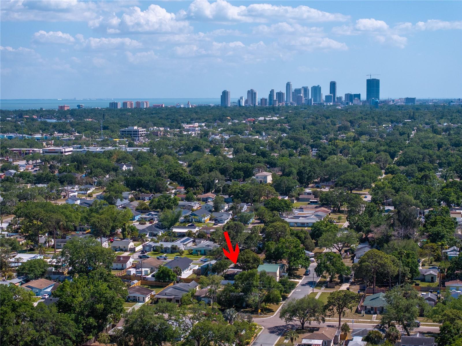 633 47TH AVE N, ST PETERSBURG, FL, 33703