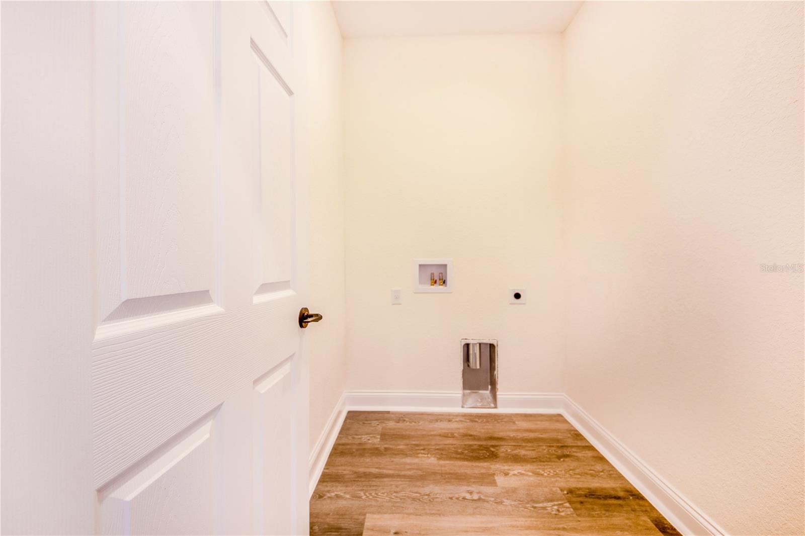 3360 W LAKE CHILTON DR, AVON PARK, FL, 33825