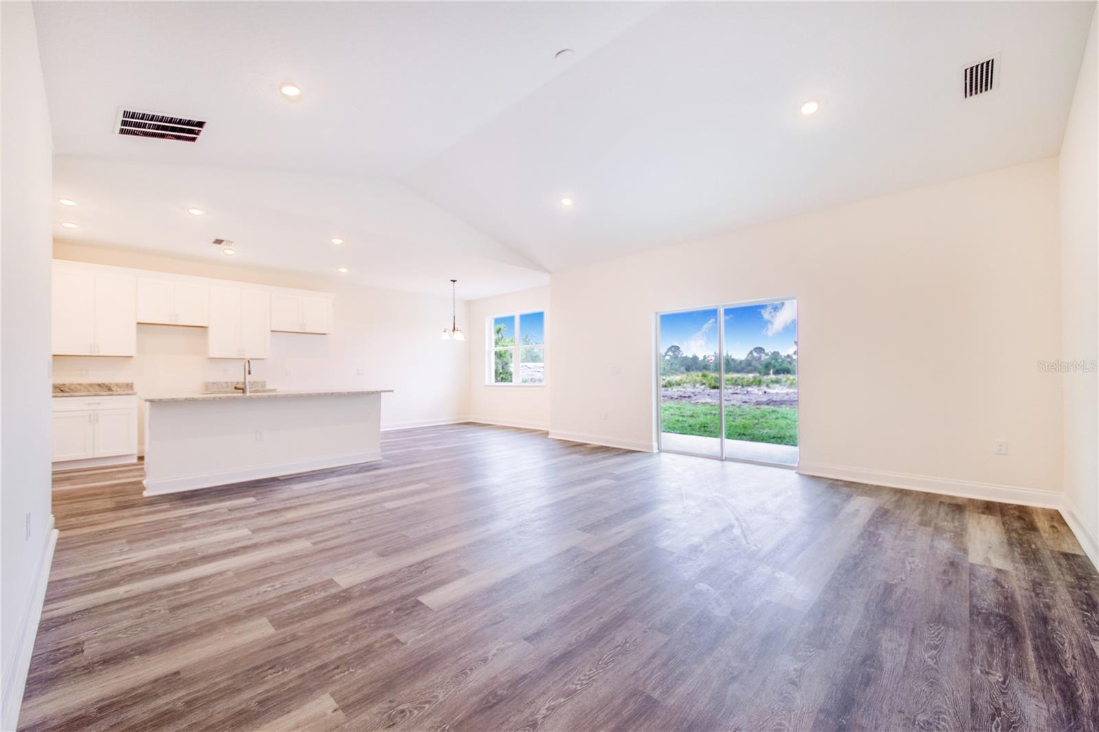 3360 W LAKE CHILTON DR, AVON PARK, FL, 33825