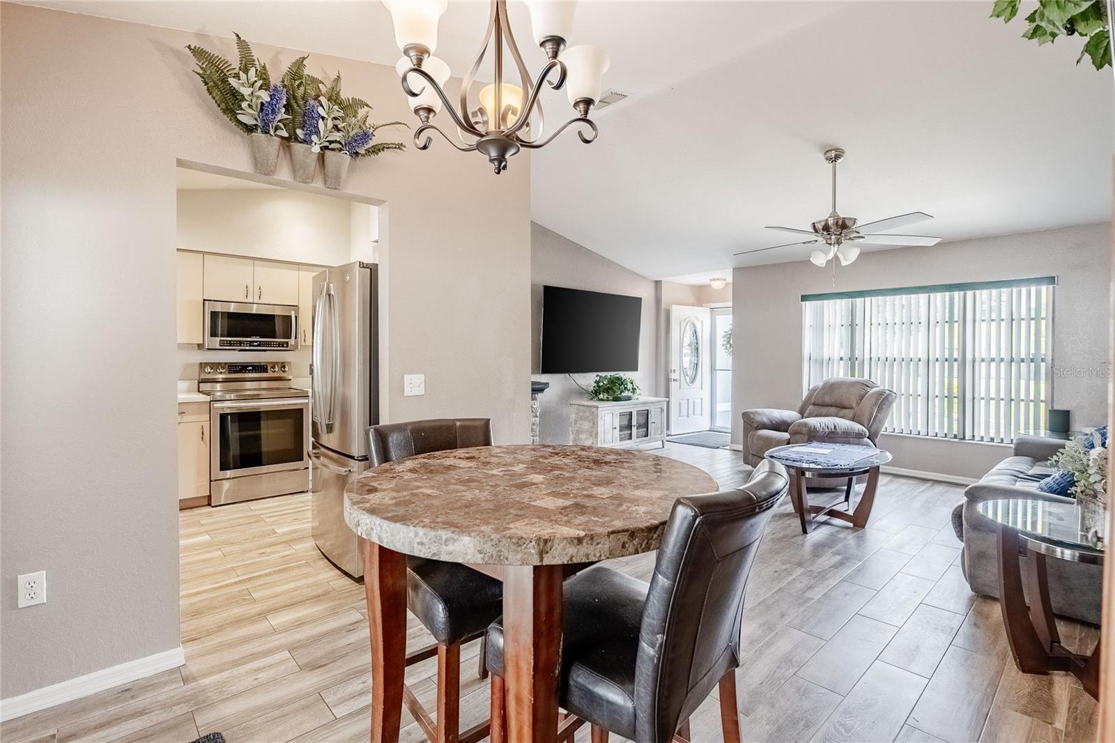 2637 SUNDANCE CIR, MULBERRY, FL, 33860