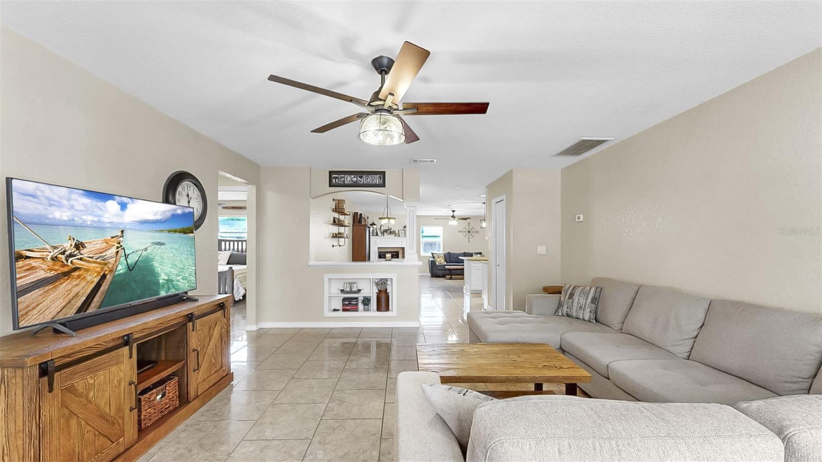 7289 61ST AVE N, ST PETERSBURG, FL, 33709