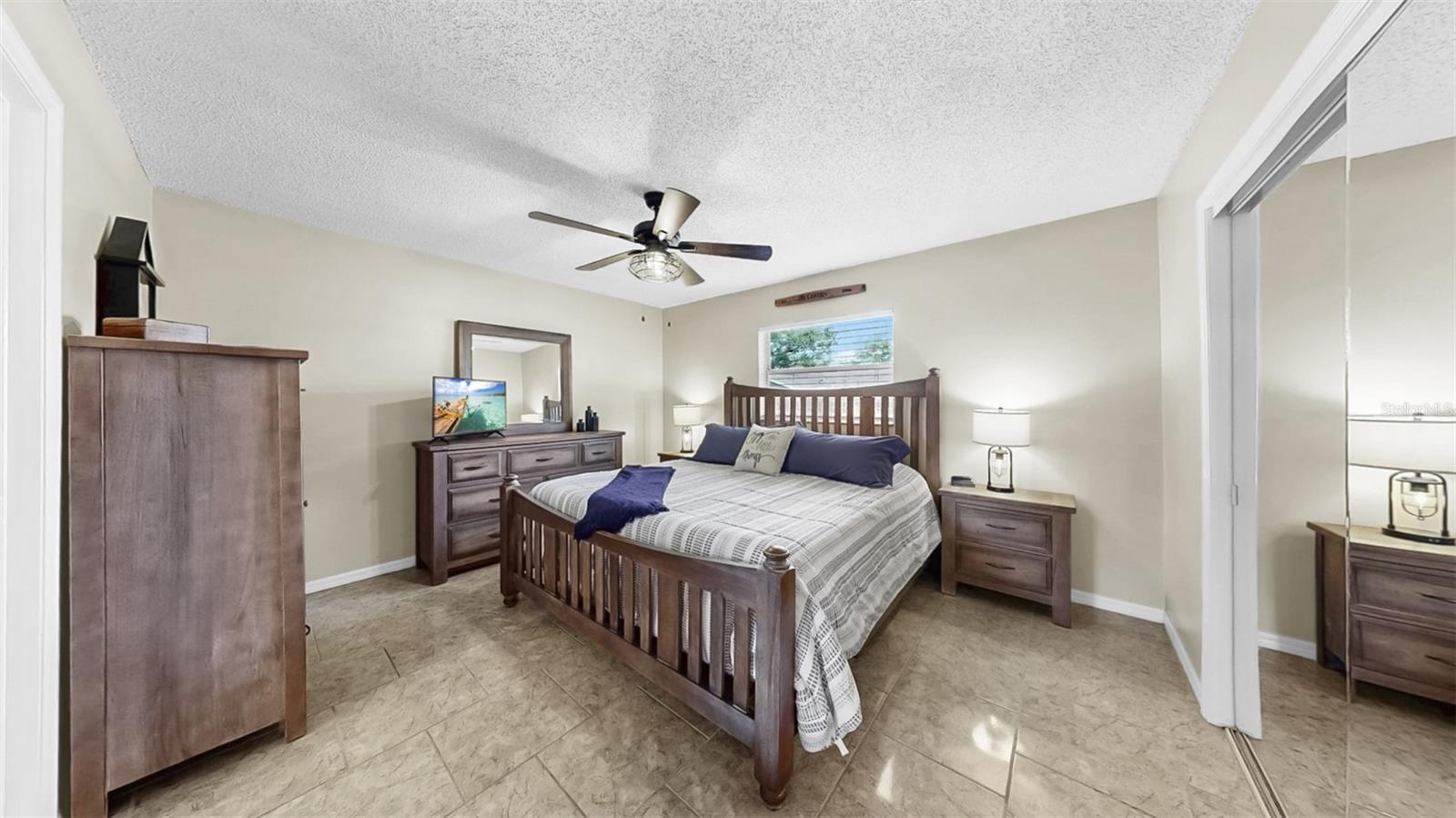 7289 61ST AVE N, ST PETERSBURG, FL, 33709