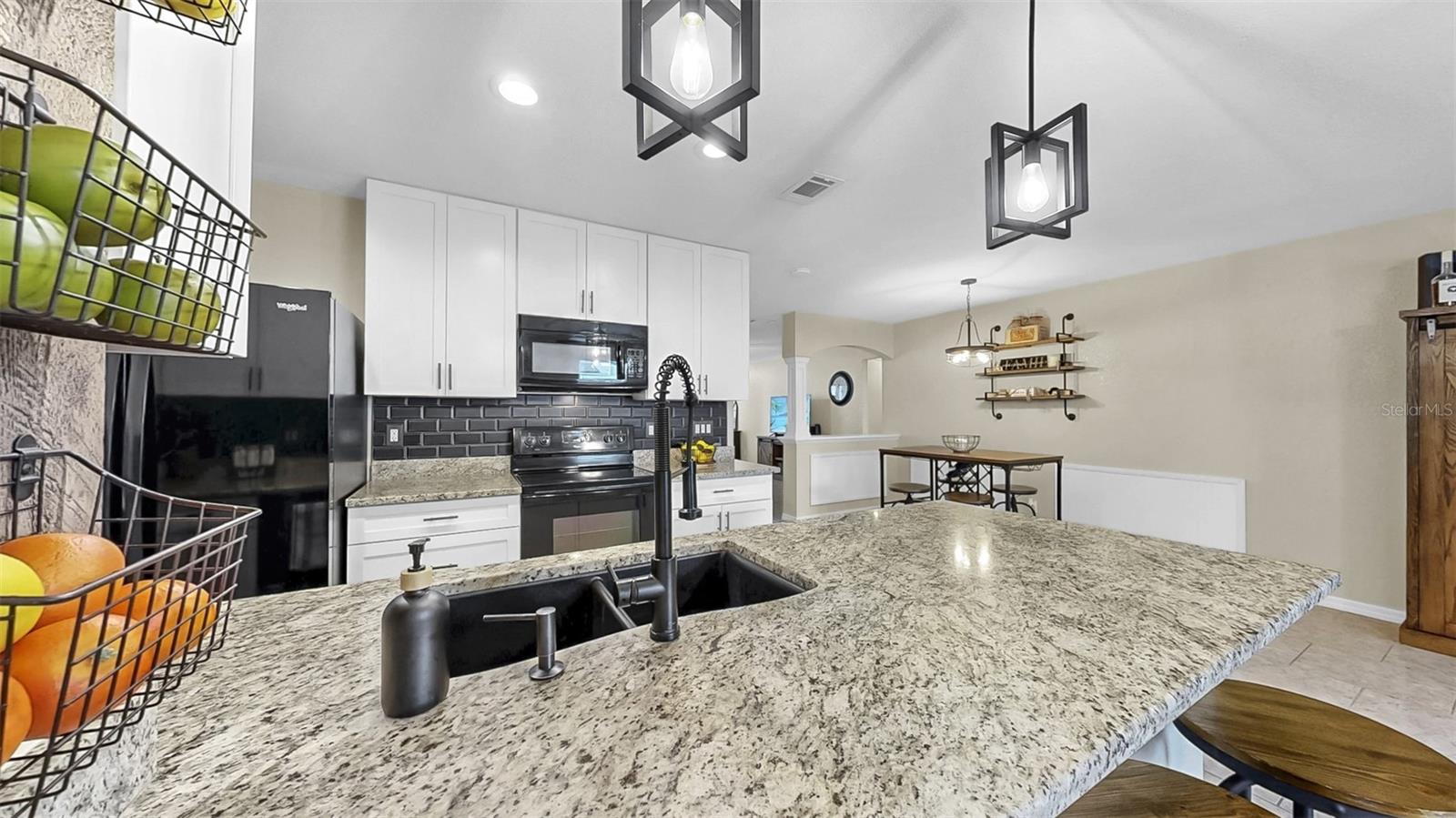 7289 61ST AVE N, ST PETERSBURG, FL, 33709