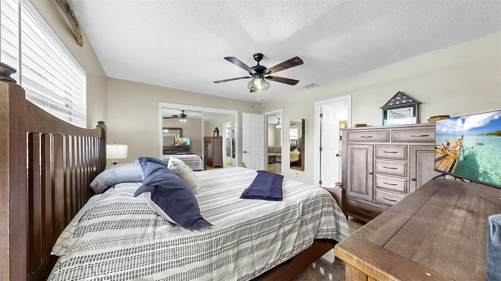 7289 61ST AVE N, ST PETERSBURG, FL, 33709