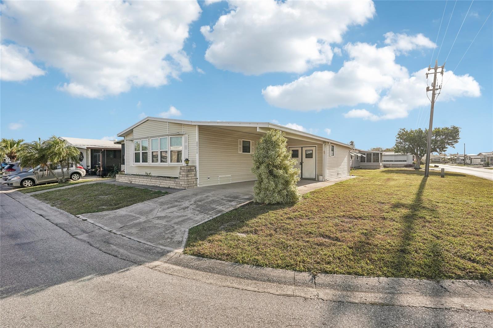 8906 31ST AVE E, PALMETTO, FL, 34221