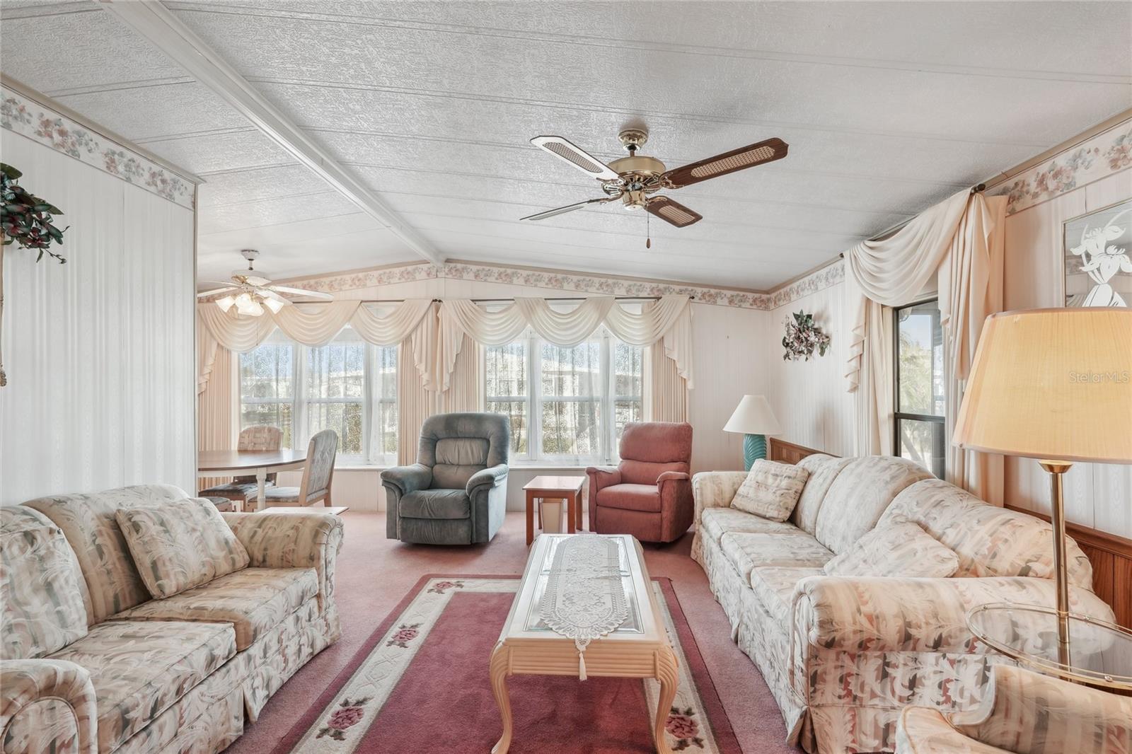 8906 31ST AVE E, PALMETTO, FL, 34221