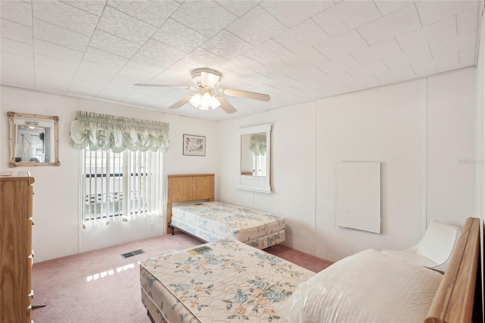 8906 31ST AVE E, PALMETTO, FL, 34221