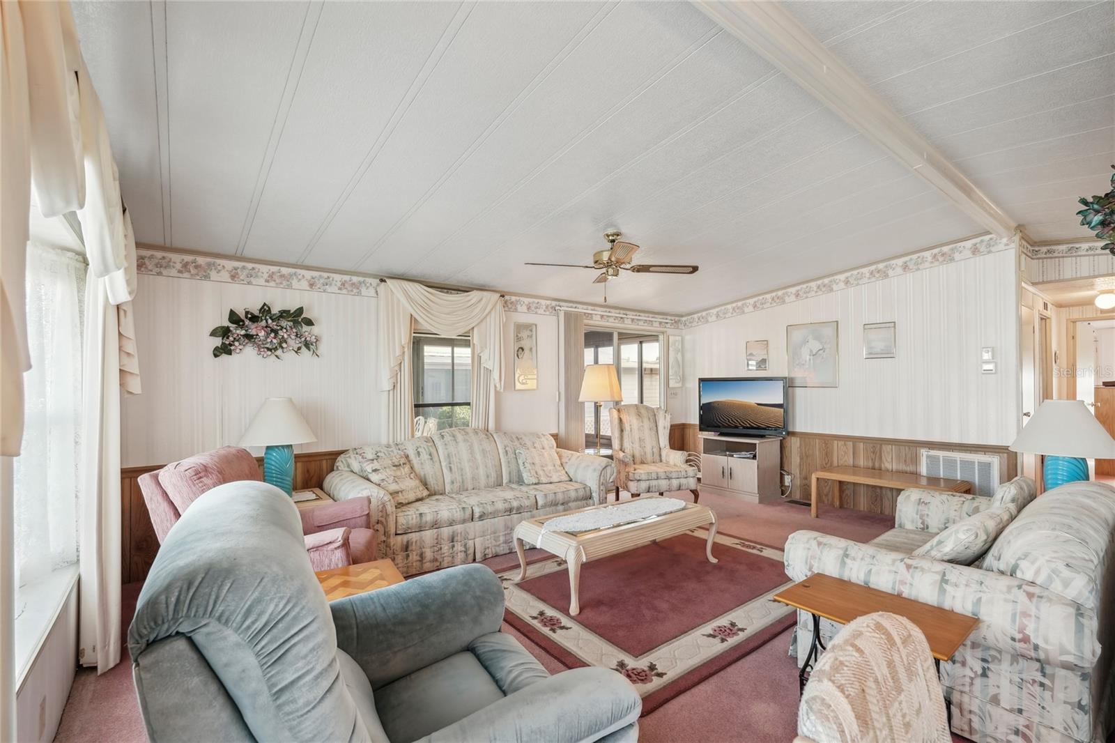 8906 31ST AVE E, PALMETTO, FL, 34221