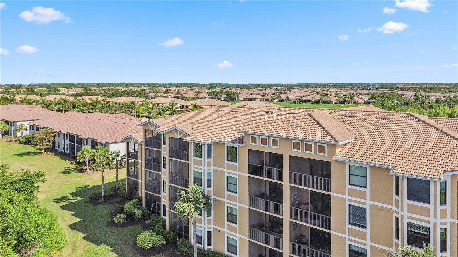6519 GRAND ESTUARY TRL #207, BRADENTON, FL, 34212