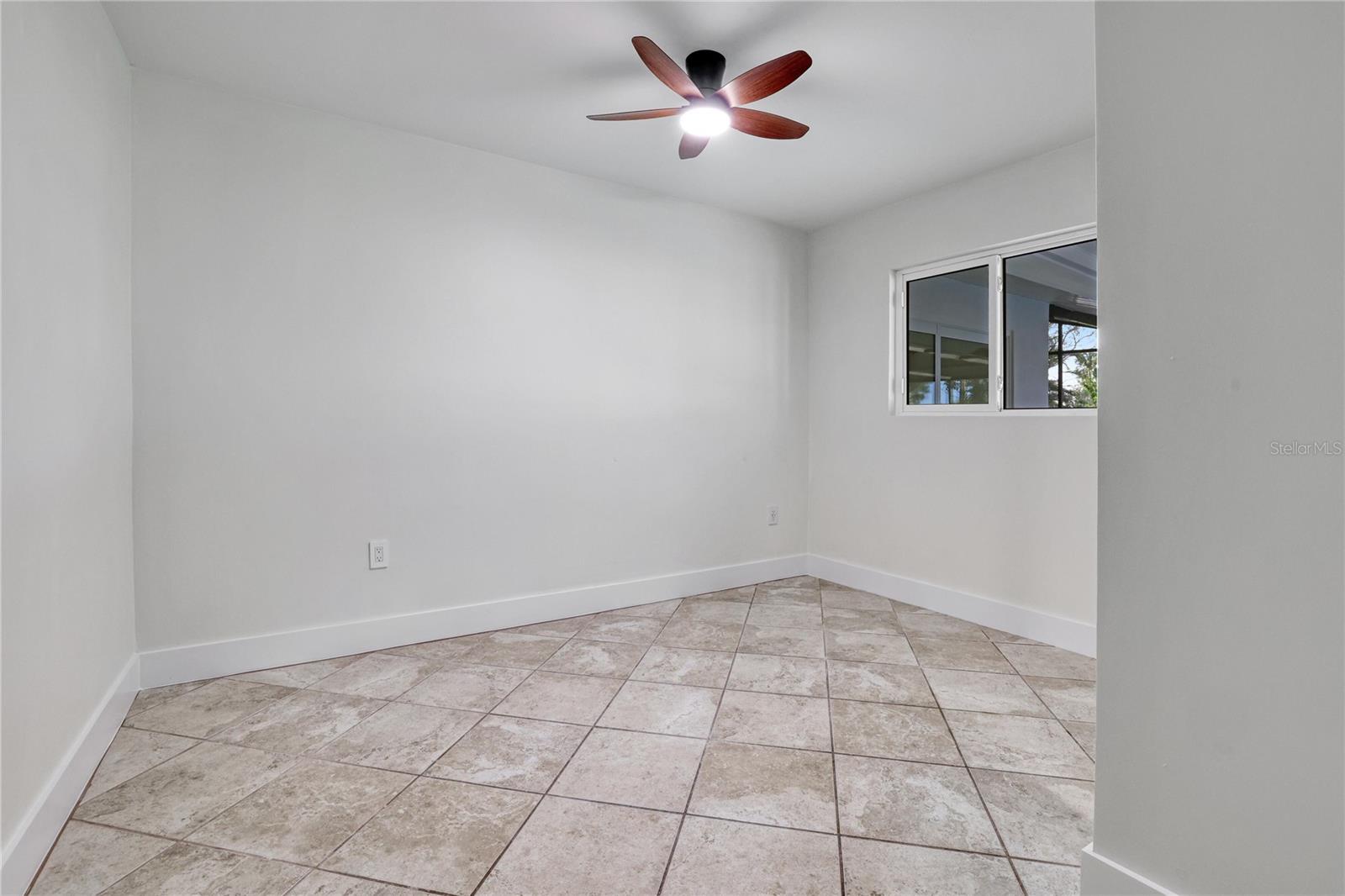 23 GOLFVIEW RD, ROTONDA WEST, FL, 33947