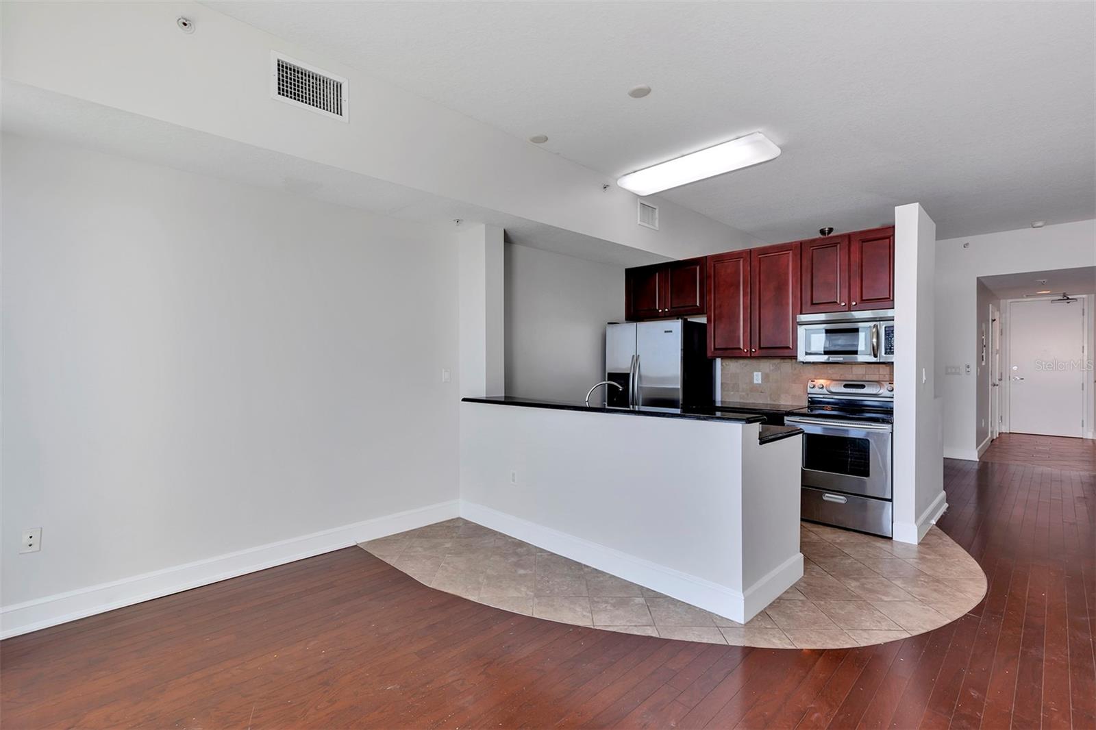 101 S EOLA DR #608, ORLANDO, FL, 32801