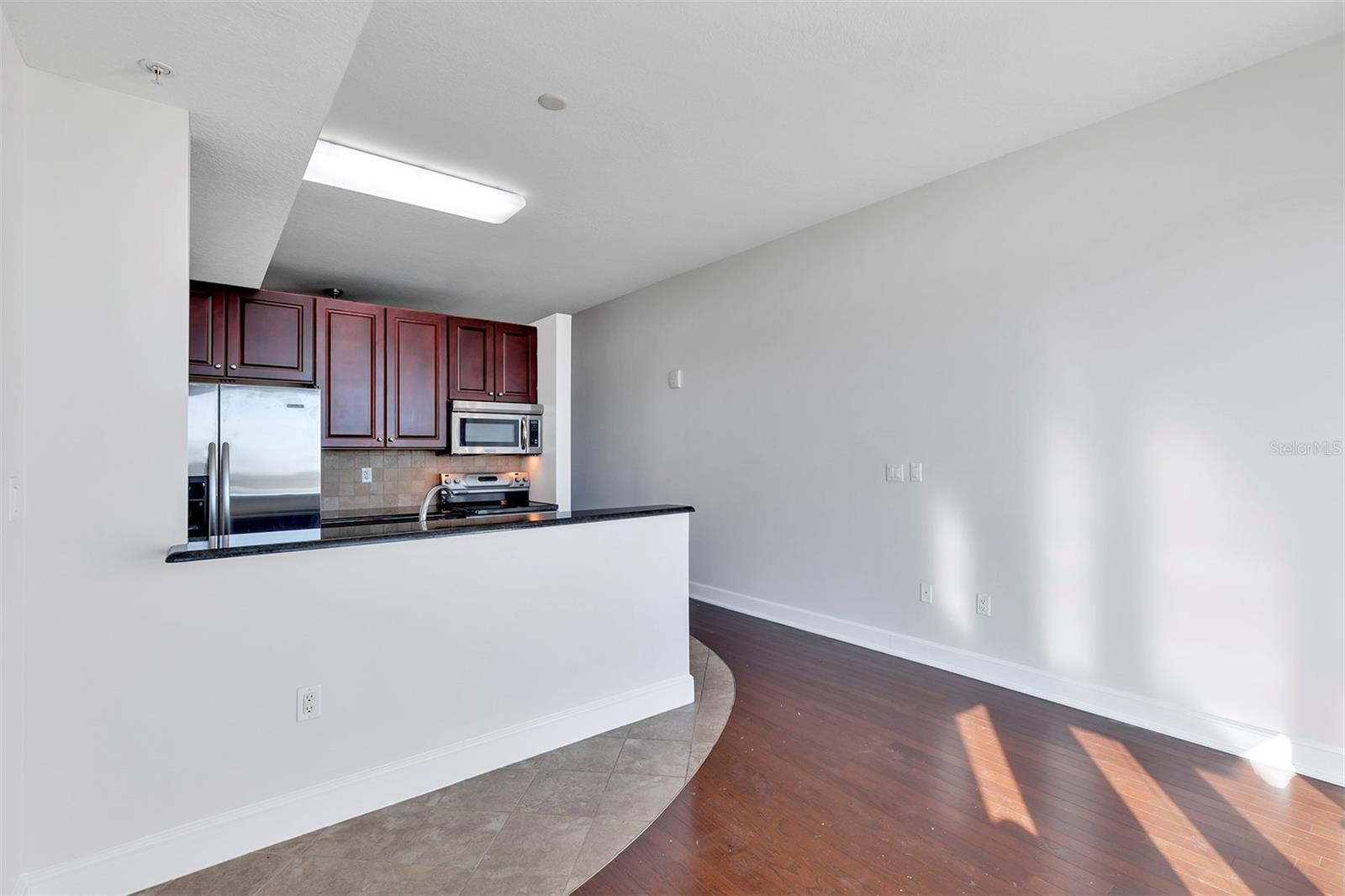 101 S EOLA DR #608, ORLANDO, FL, 32801