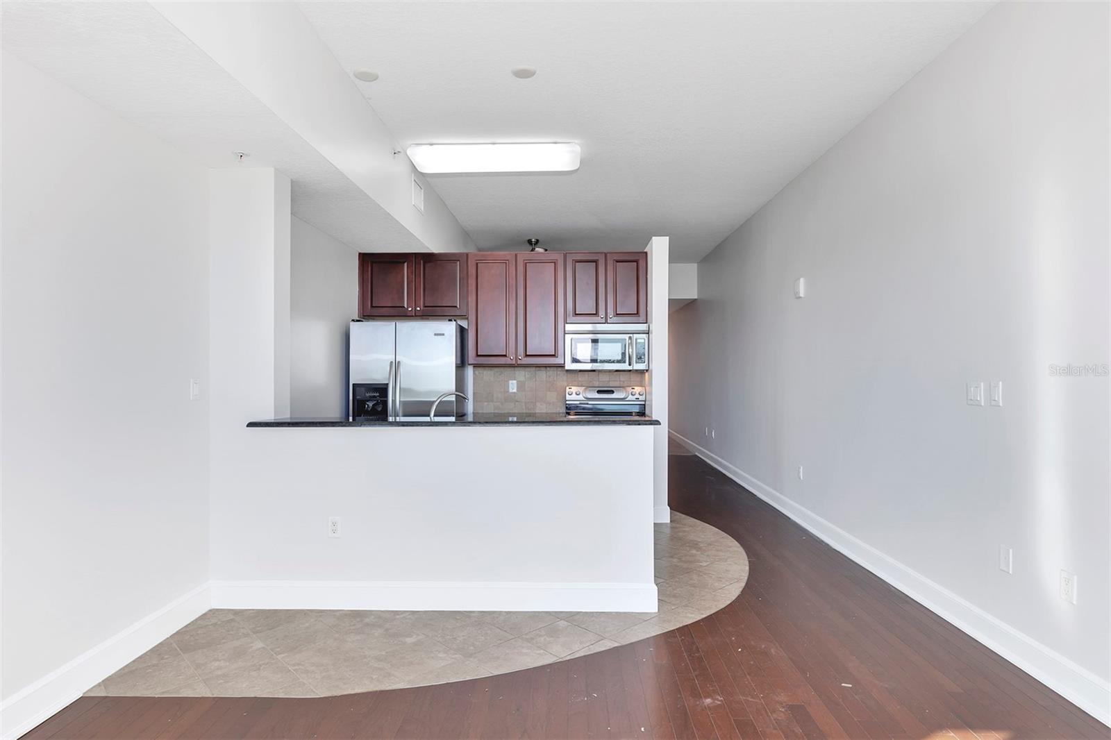 101 S EOLA DR #608, ORLANDO, FL, 32801