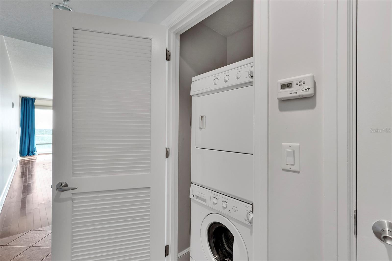 101 S EOLA DR #608, ORLANDO, FL, 32801