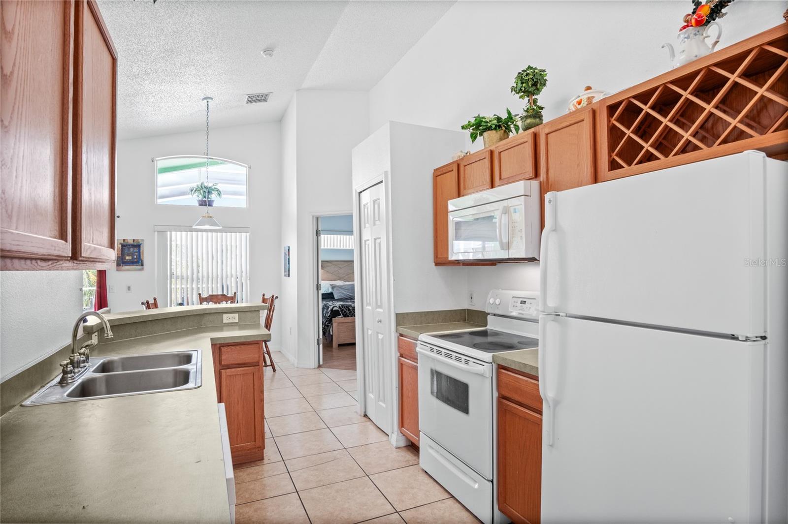 202 AYLESBURY LN, DAVENPORT, FL, 33837