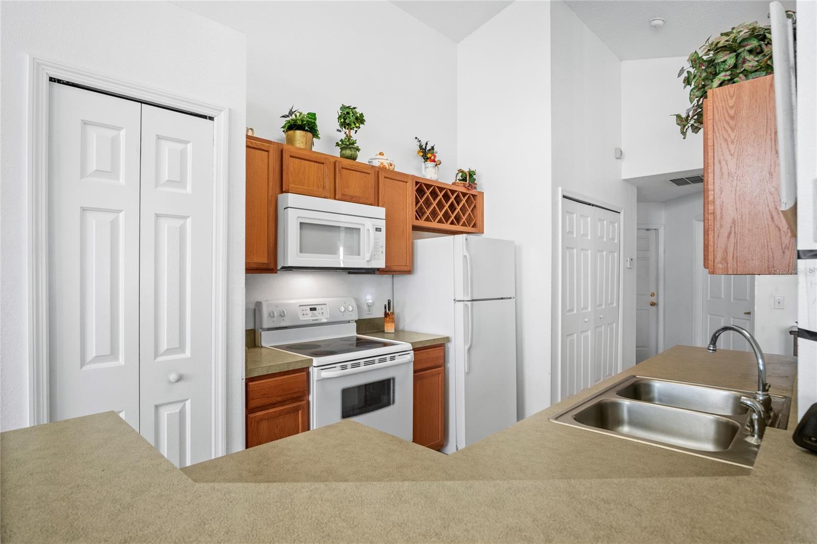 202 AYLESBURY LN, DAVENPORT, FL, 33837