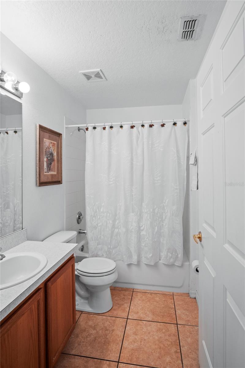 202 AYLESBURY LN, DAVENPORT, FL, 33837