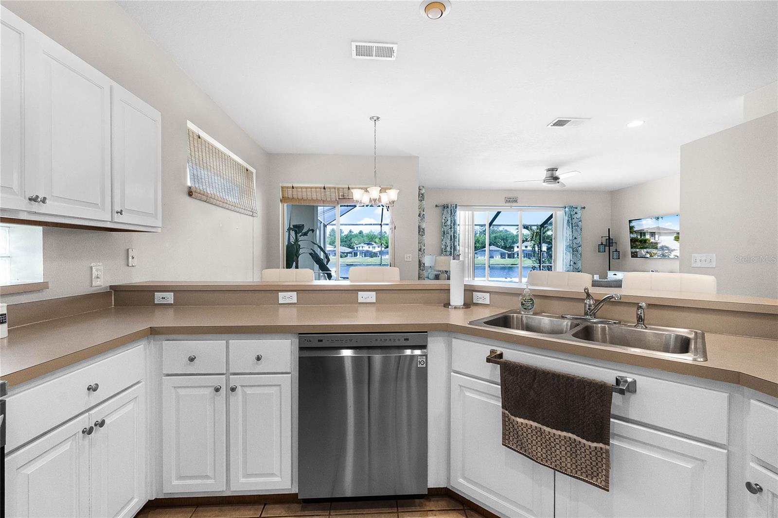 2993 SUNSET VISTA BLVD, KISSIMMEE, FL, 34747