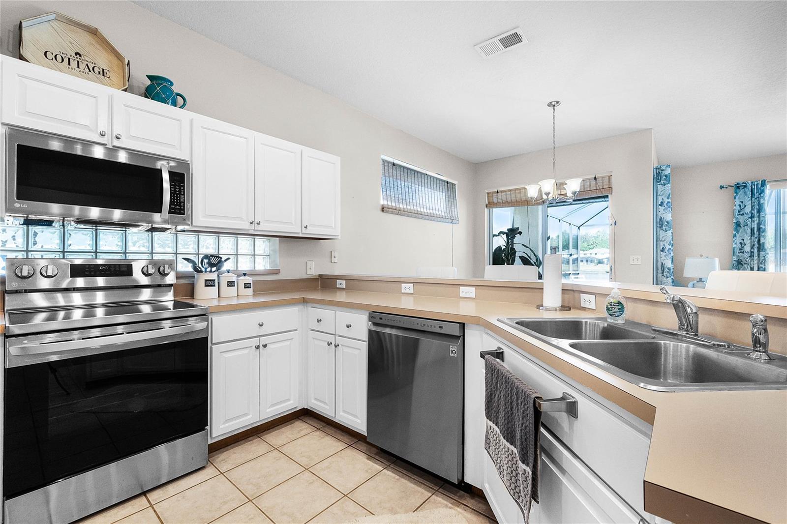 2993 SUNSET VISTA BLVD, KISSIMMEE, FL, 34747