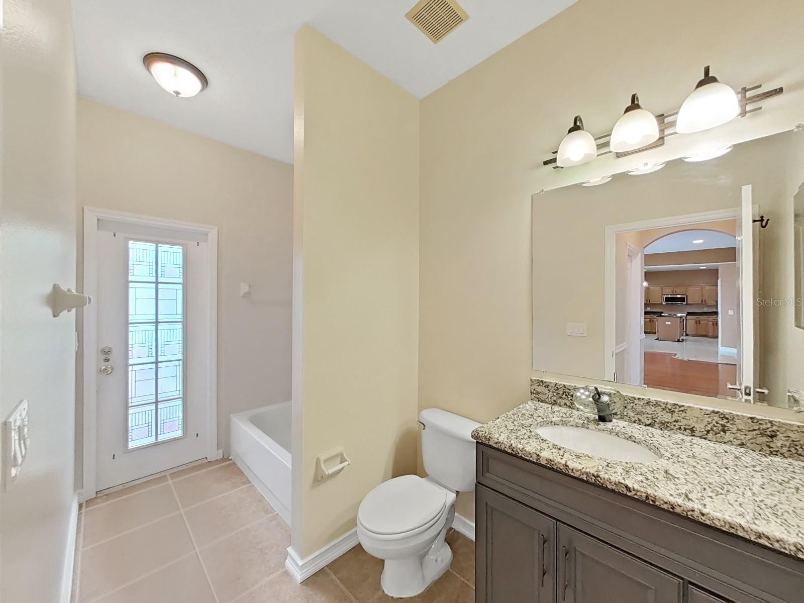 18308 WEYBURNE AVE, TAMPA, FL, 33647