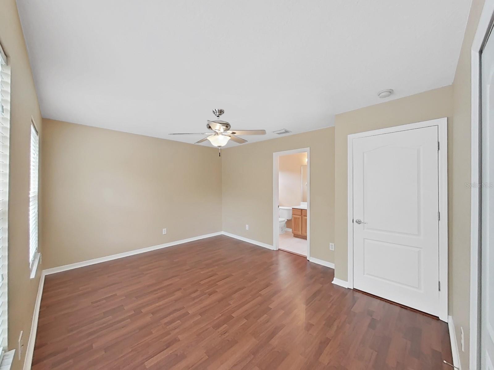 18308 WEYBURNE AVE, TAMPA, FL, 33647