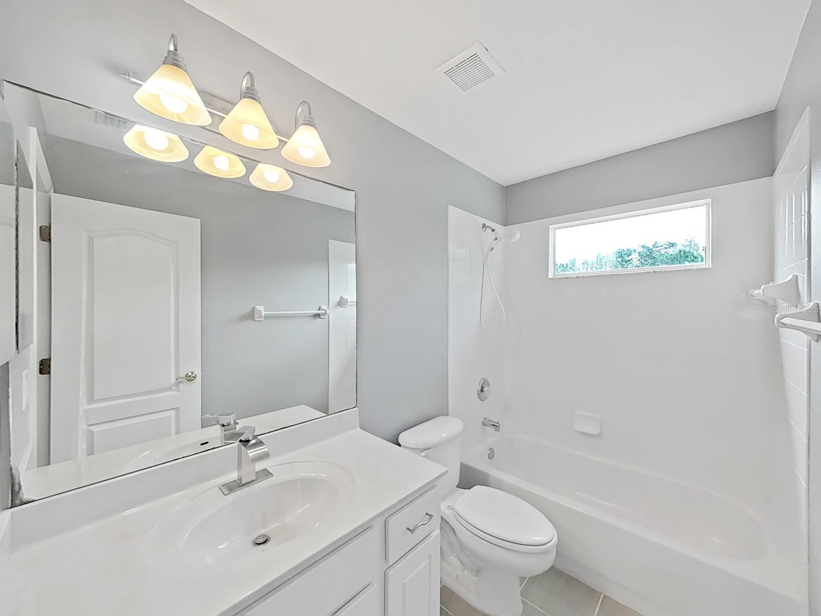 18308 WEYBURNE AVE, TAMPA, FL, 33647