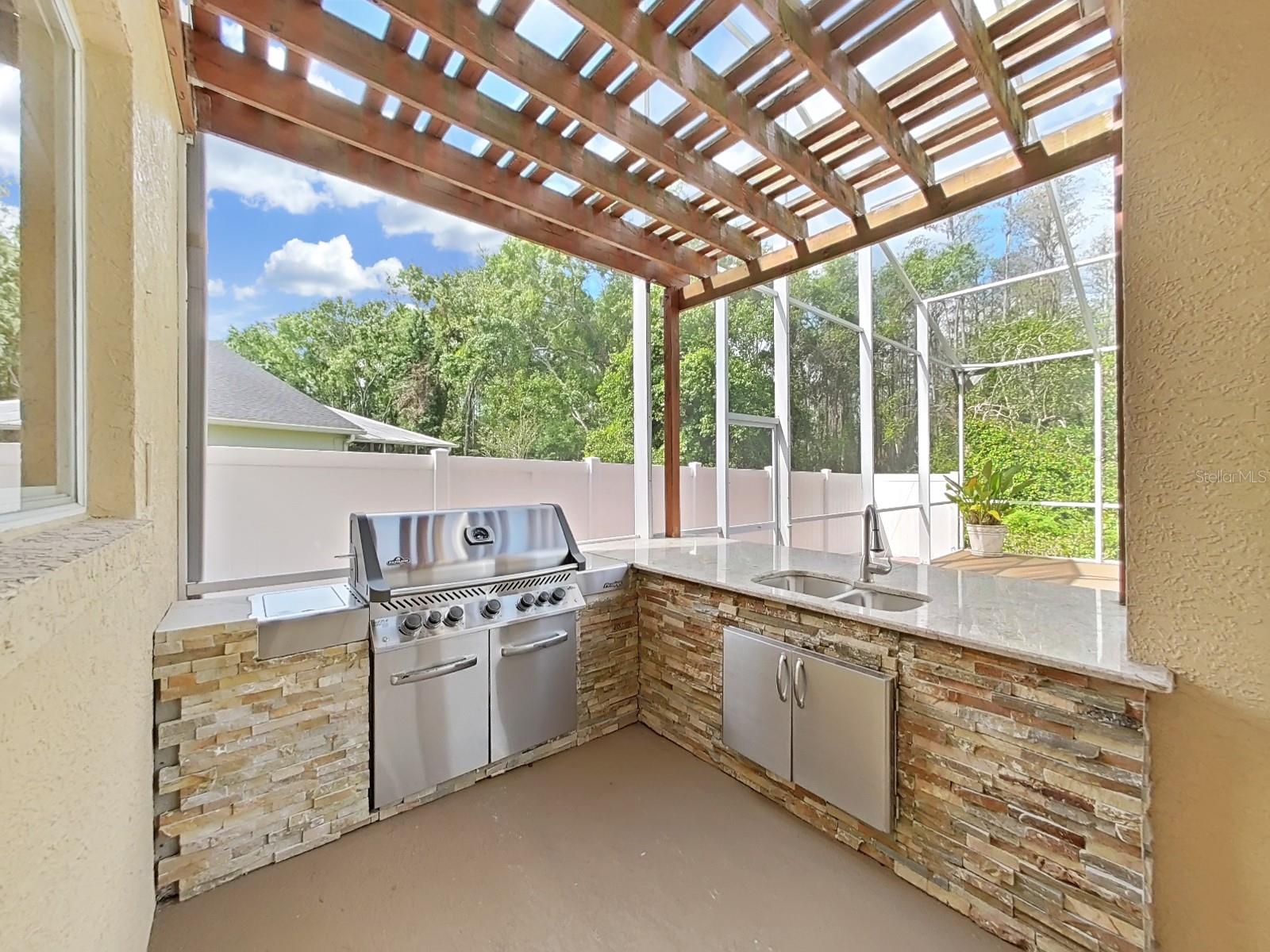 18308 WEYBURNE AVE, TAMPA, FL, 33647