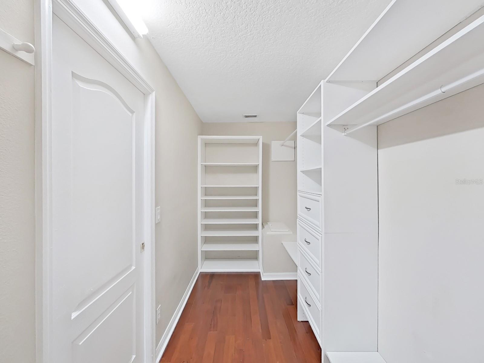 18308 WEYBURNE AVE, TAMPA, FL, 33647