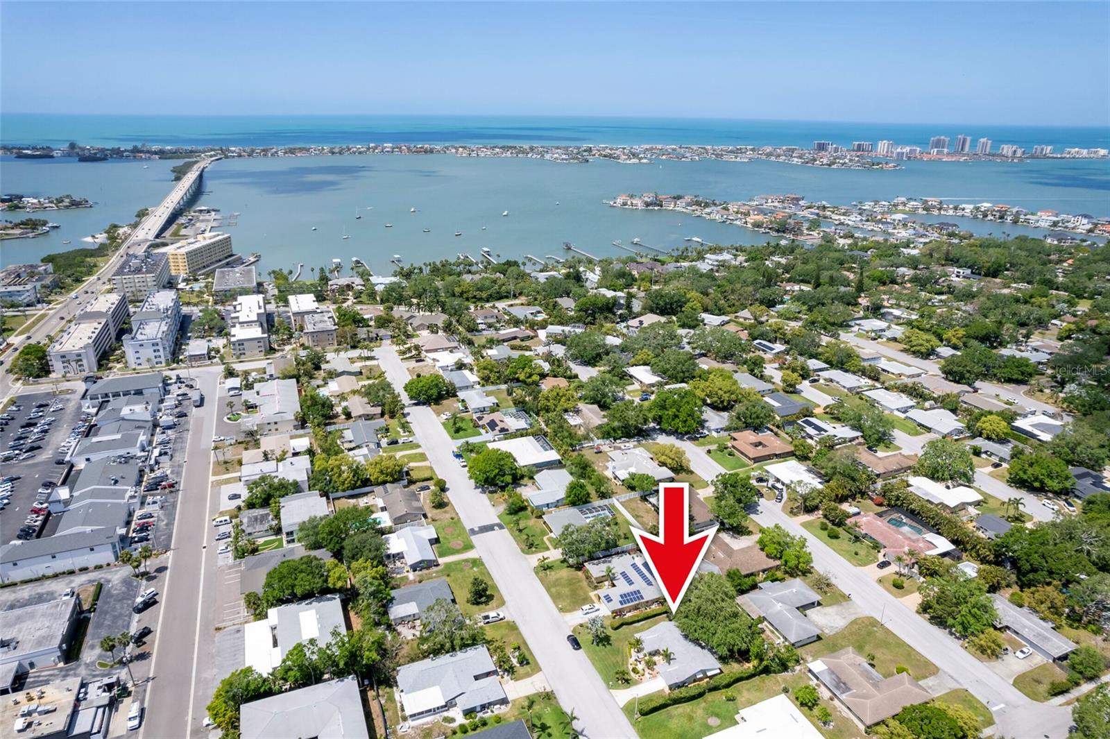2849 SUNSET BLVD, BELLEAIR BLUFFS, FL, 33770