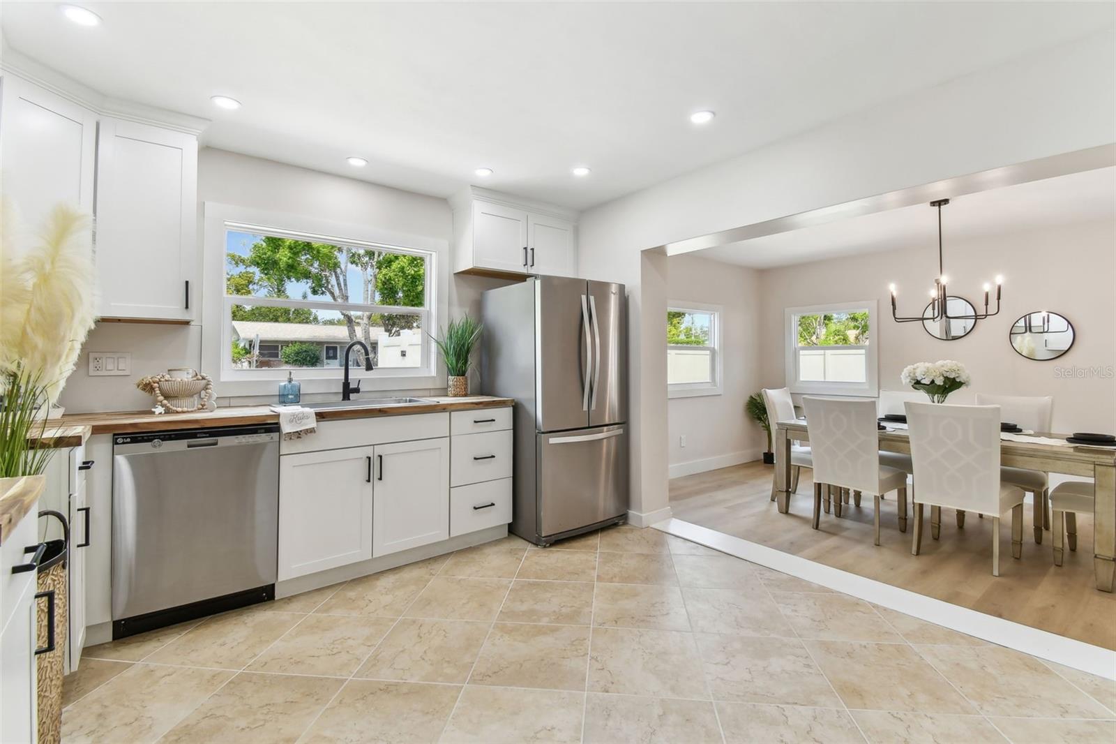 2189 PINE RIDGE DR, CLEARWATER, FL, 33763