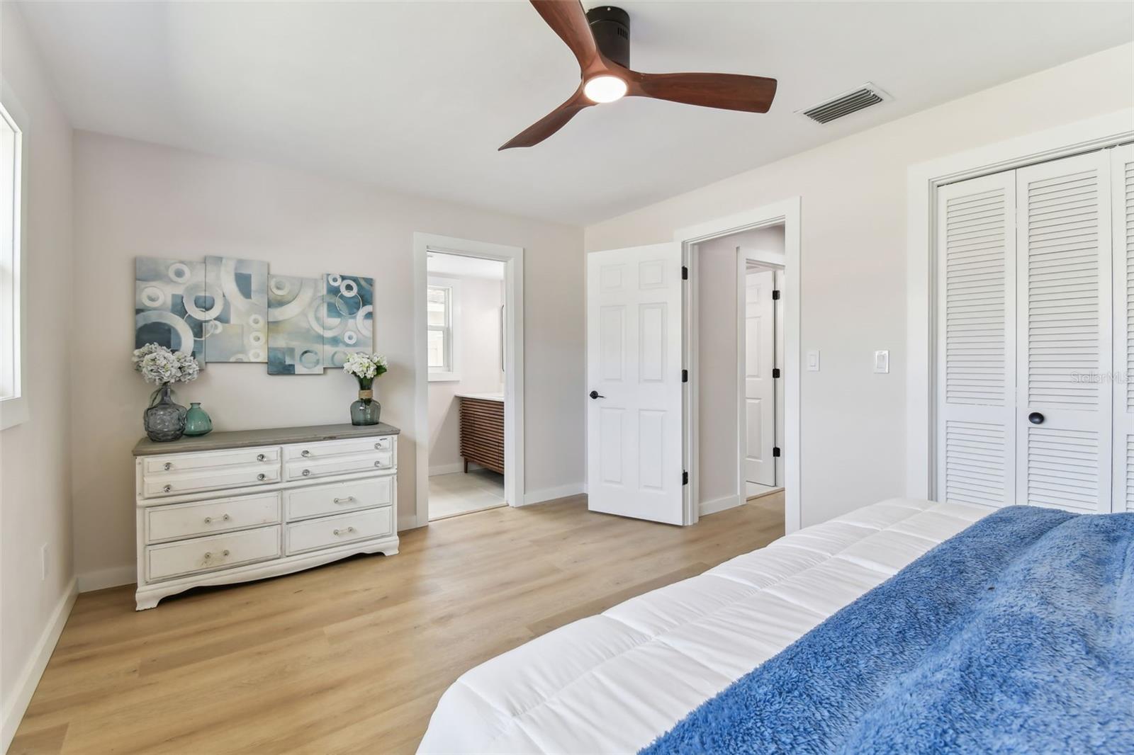 2189 PINE RIDGE DR, CLEARWATER, FL, 33763