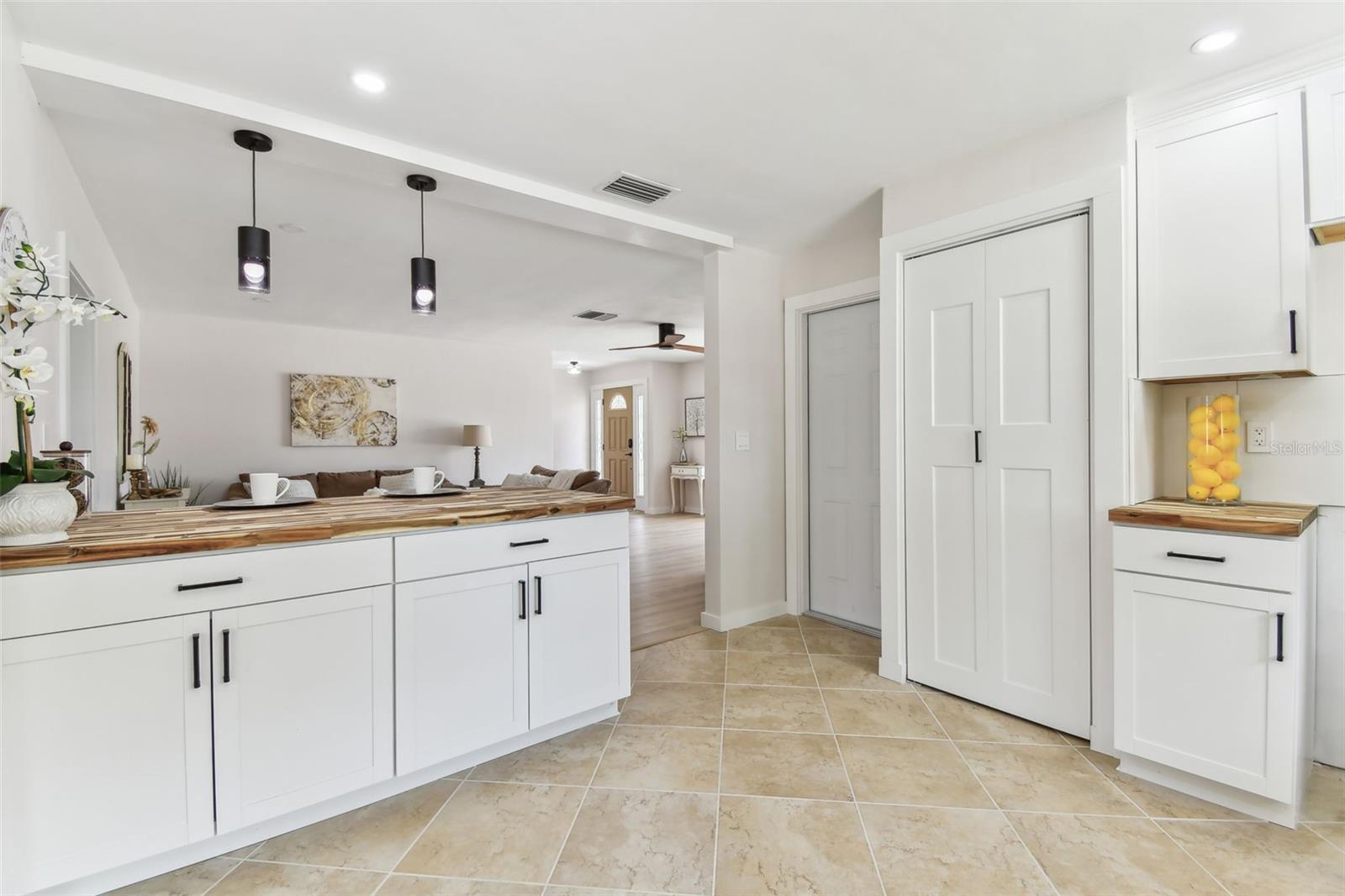 2189 PINE RIDGE DR, CLEARWATER, FL, 33763