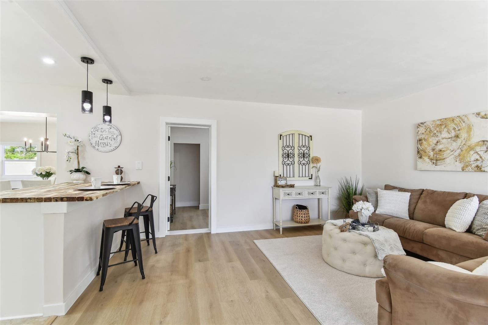 2189 PINE RIDGE DR, CLEARWATER, FL, 33763