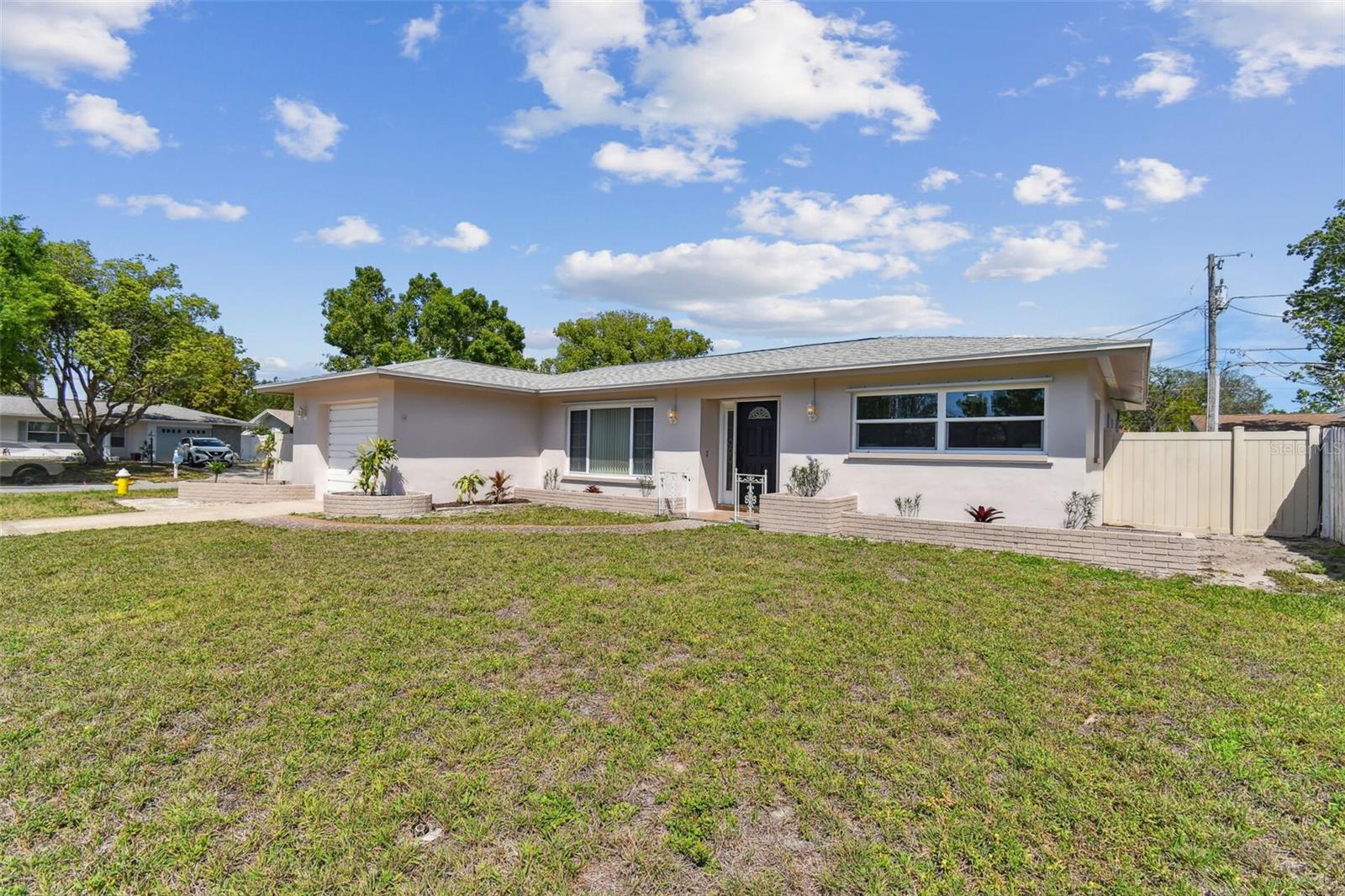 2189 PINE RIDGE DR, CLEARWATER, FL, 33763