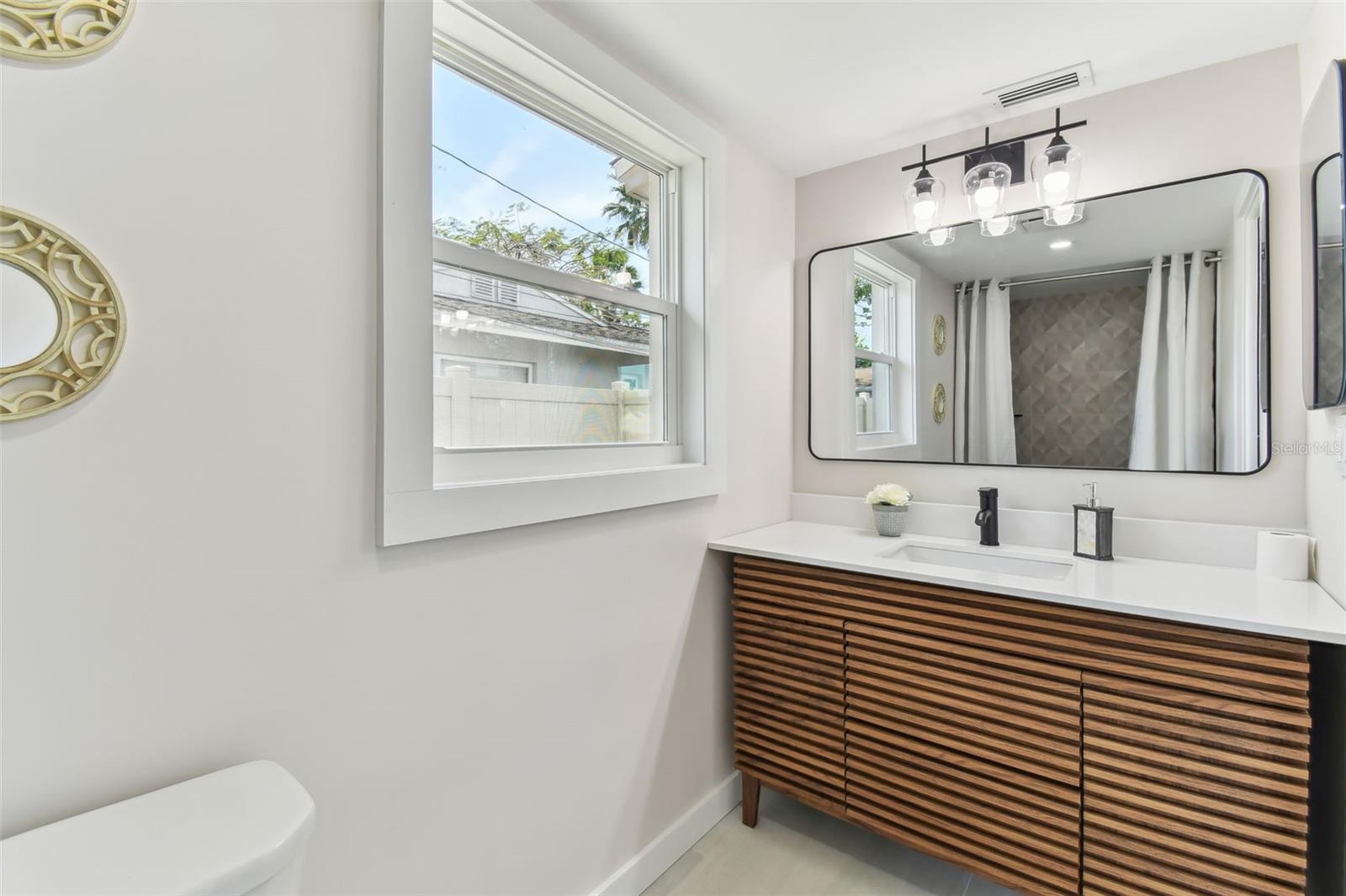 2189 PINE RIDGE DR, CLEARWATER, FL, 33763