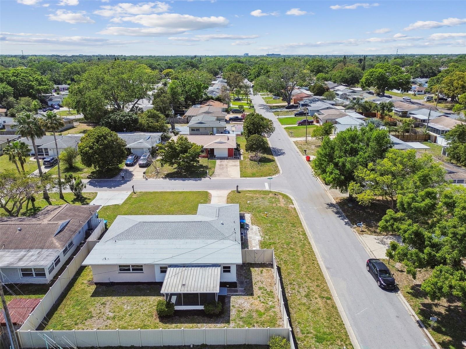 2189 PINE RIDGE DR, CLEARWATER, FL, 33763