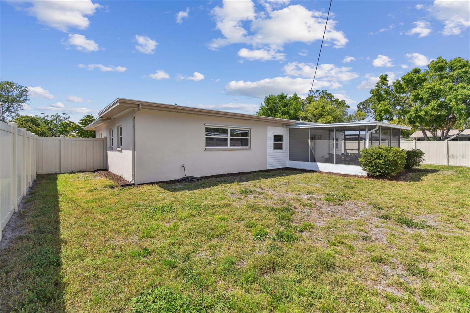 2189 PINE RIDGE DR, CLEARWATER, FL, 33763