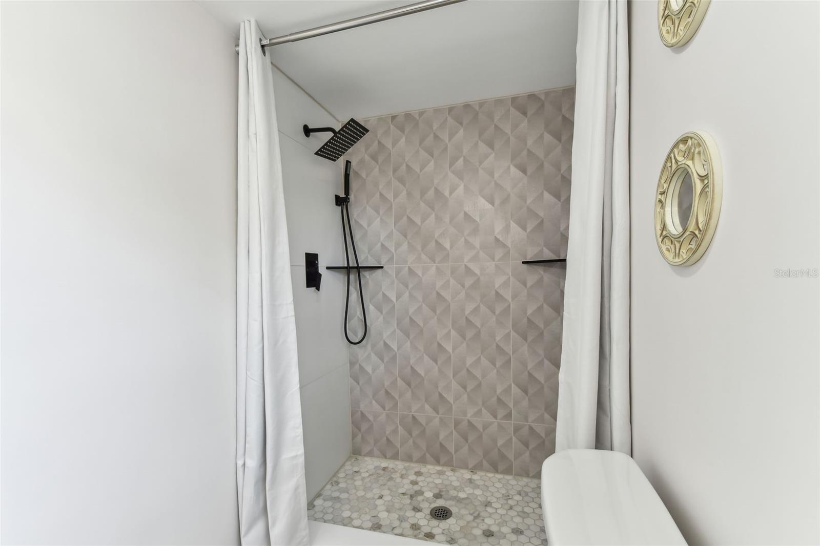 2189 PINE RIDGE DR, CLEARWATER, FL, 33763