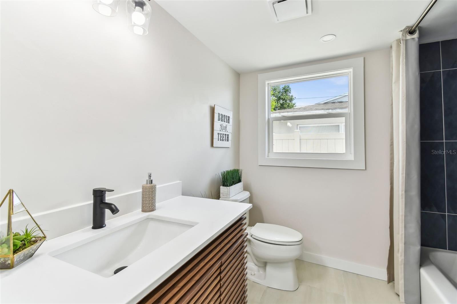 2189 PINE RIDGE DR, CLEARWATER, FL, 33763