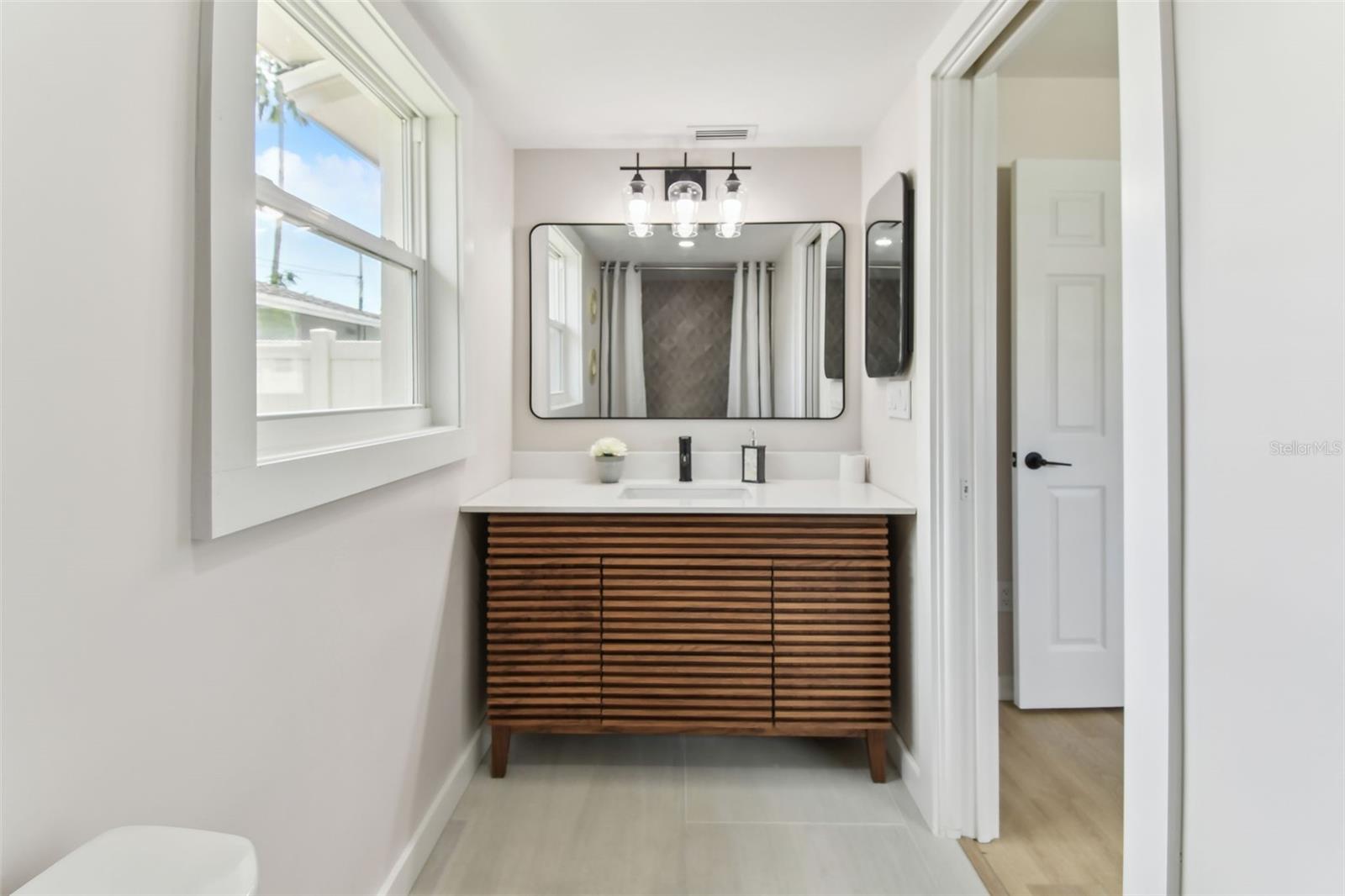 2189 PINE RIDGE DR, CLEARWATER, FL, 33763